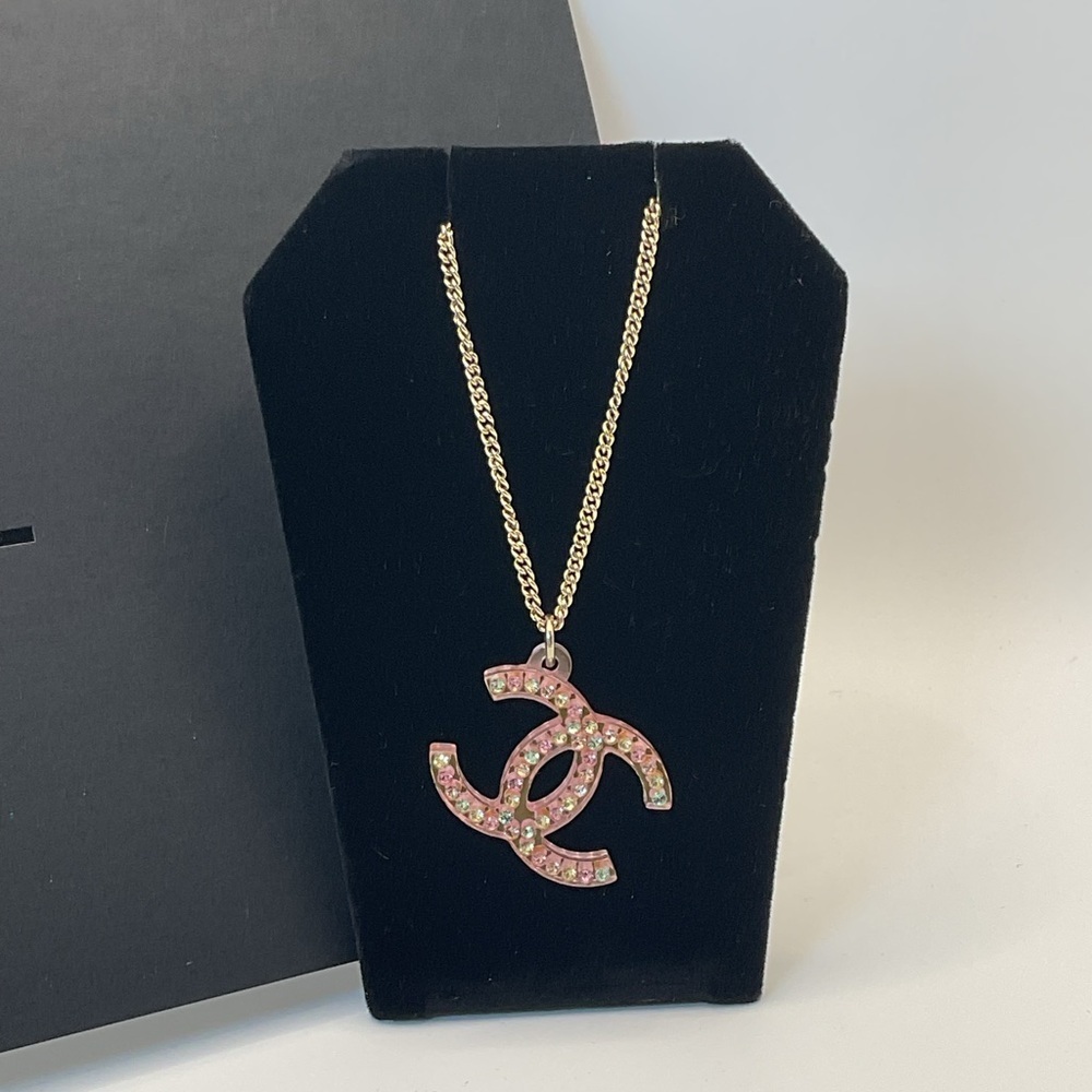 CHANEL Gold Bracelet with Pink and Rhinestone CC Charm - Picture 3 of 9
